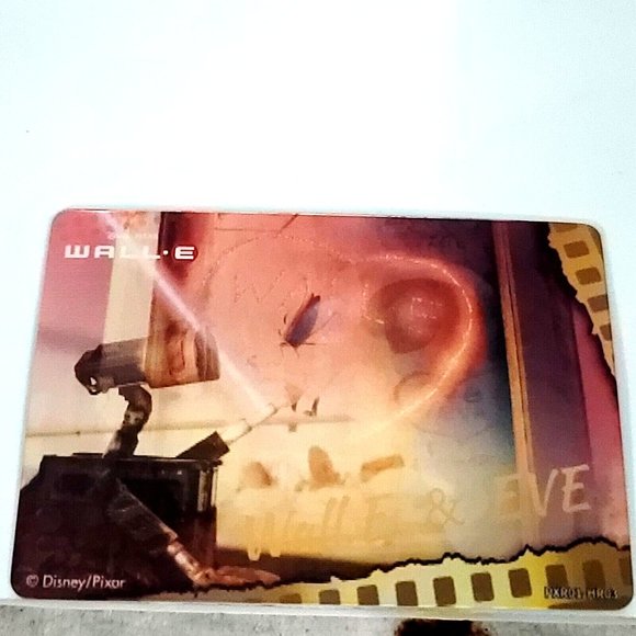 Wall E and Eve 3D Lenticular Disney Pixar 37th Anniversary Oscars Trading Card - Picture 3 of 7